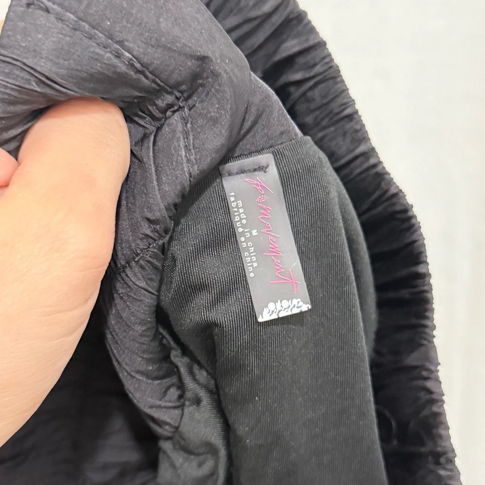 Free People Movement The Way Home Shorts Black Women’s Size Medium - Picture 3 of 3